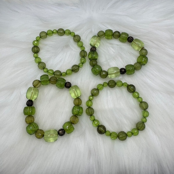 Vibrant Turtle Green Multi-Strand Beaded Bracelet - Picture 6 of 6